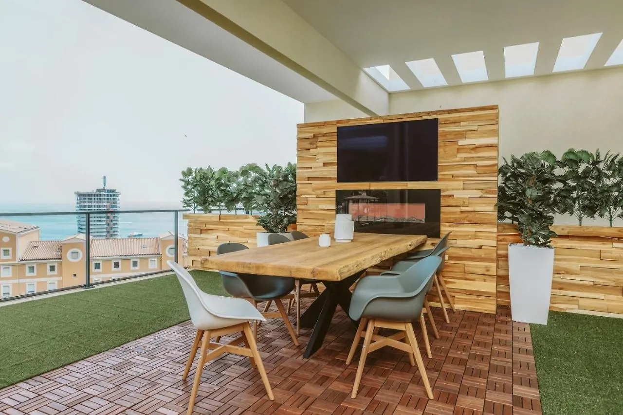 Monaco View, Pool, Garage, 100 M2 Terrace Apartment Beausoleil