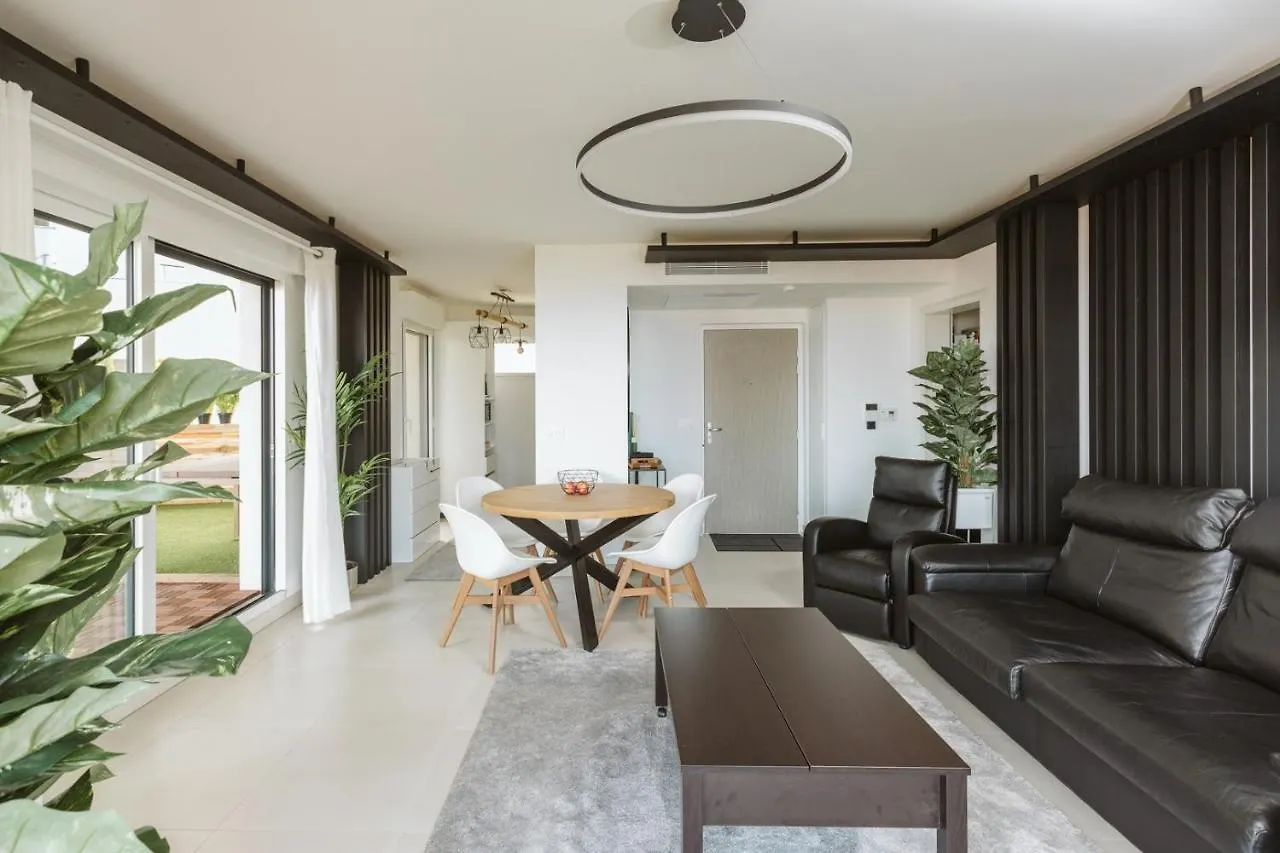 Monaco View, Pool, Garage, 100 M2 Terrace Apartment Beausoleil