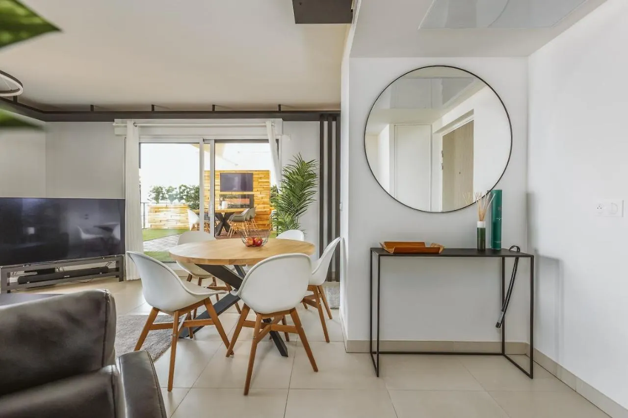 Monaco View, Pool, Garage, 100 M2 Terrace Apartment Beausoleil France