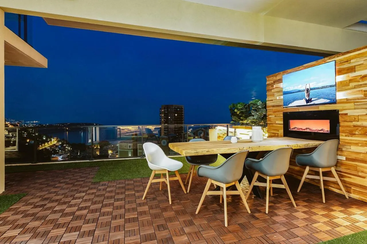 Monaco View, Pool, Garage, 100 M2 Terrace Apartment Beausoleil