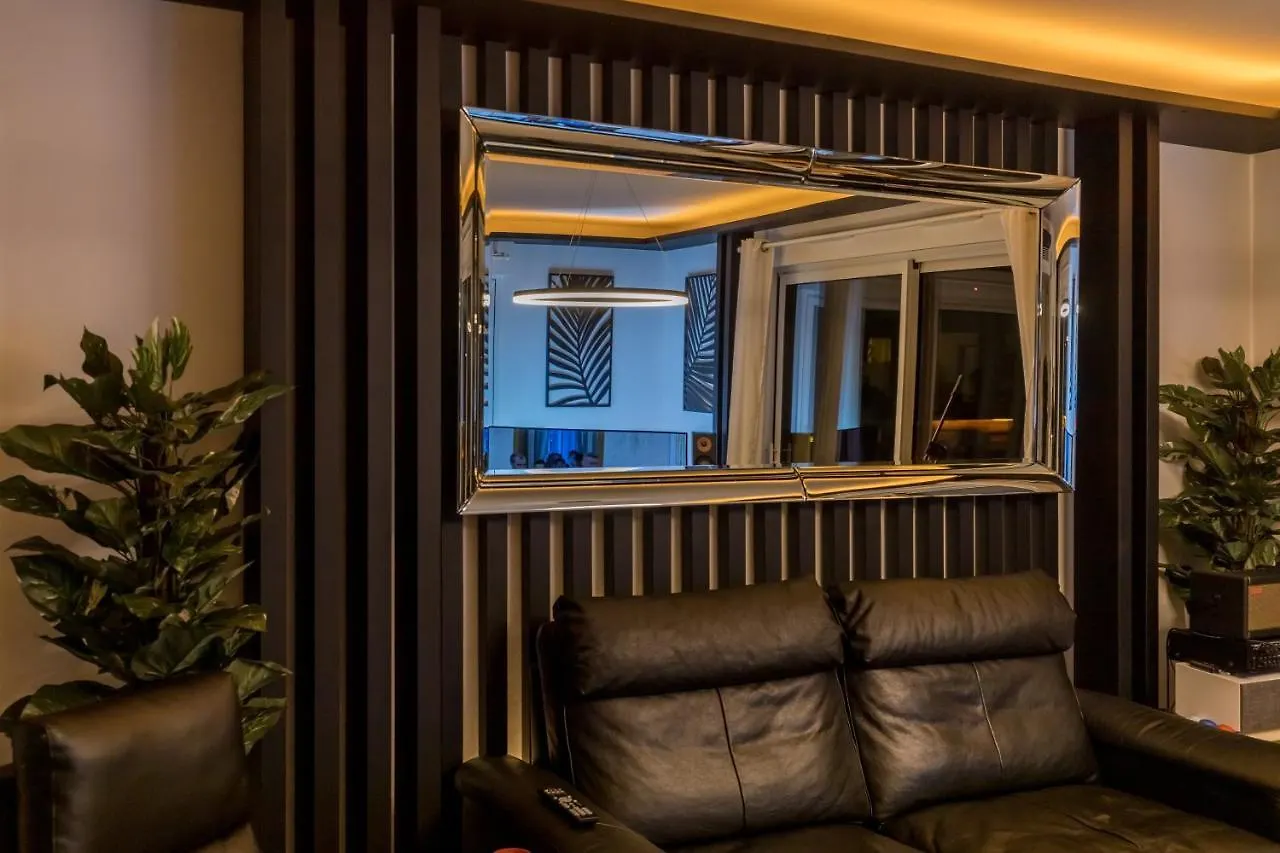 Monaco View, Pool, Garage, 100 M2 Terrace Apartment Beausoleil 0*,