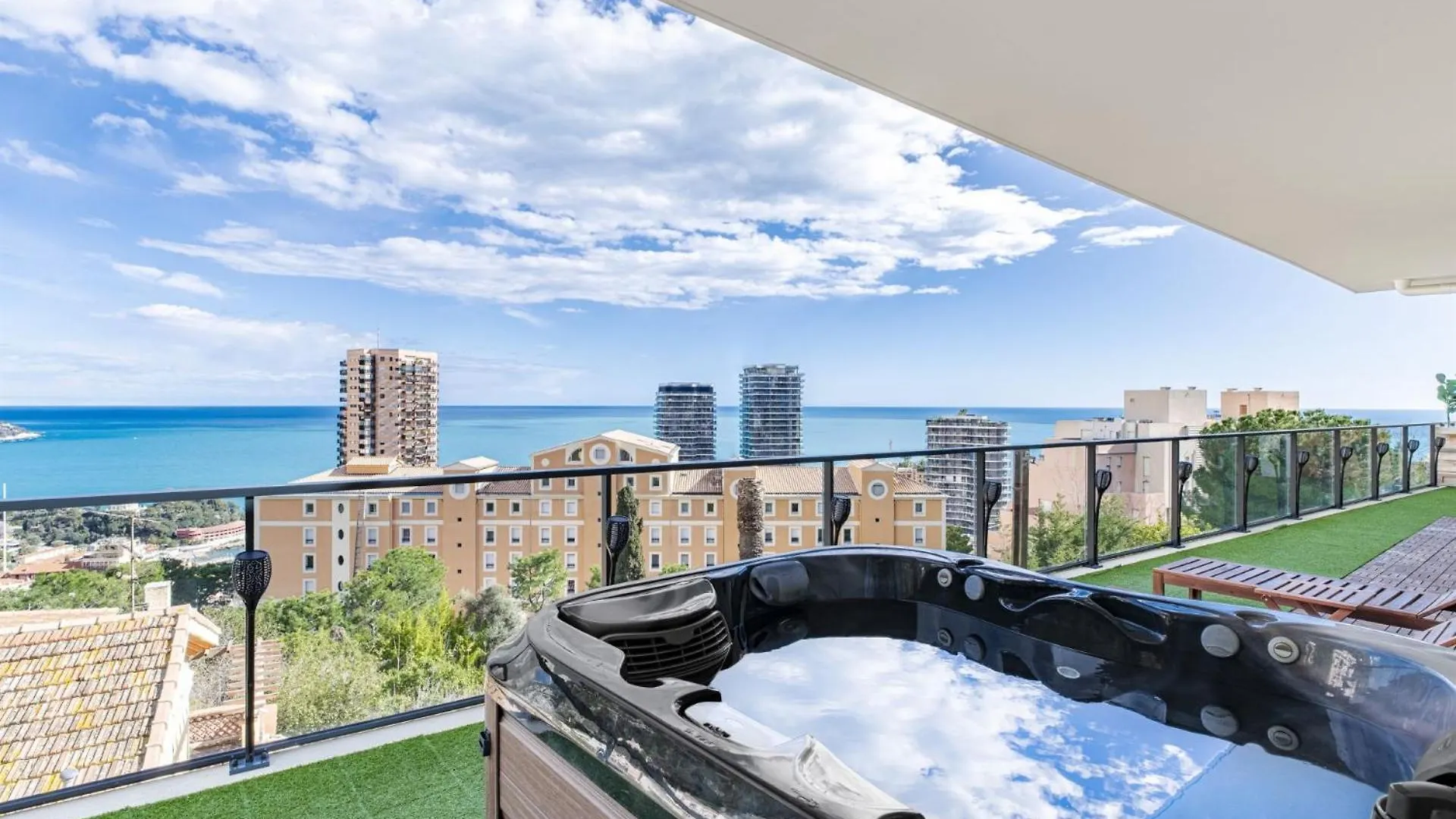 Monaco View, Pool, Garage, 100 M2 Terrace Apartment Beausoleil
