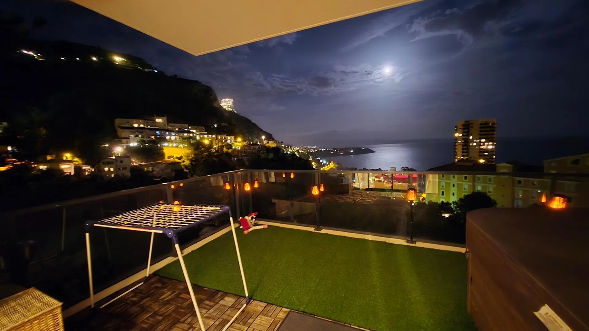 Monaco View, Pool, Garage, 100 M2 Terrace Apartment Beausoleil 0*,