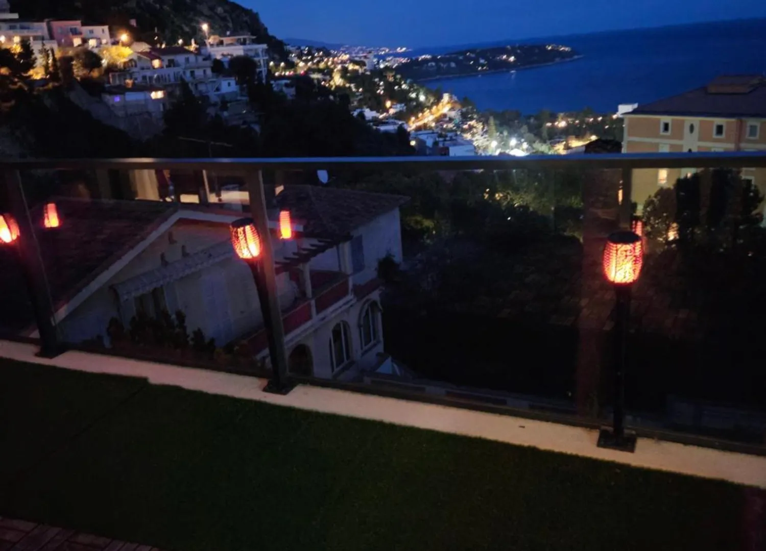 Monaco View, Pool, Garage, 100 M2 Terrace Apartment Beausoleil 0*,  France