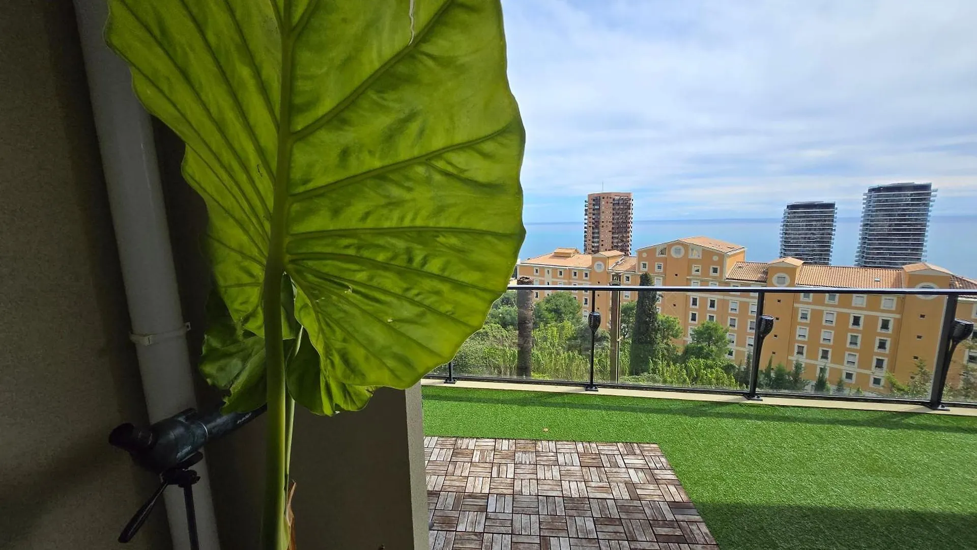 Monaco View, Pool, Garage, 100 M2 Terrace Apartment Beausoleil France